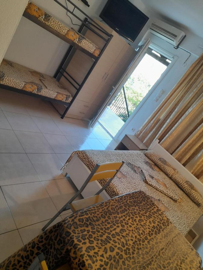 Villa Leopard Stavros  Exterior photo